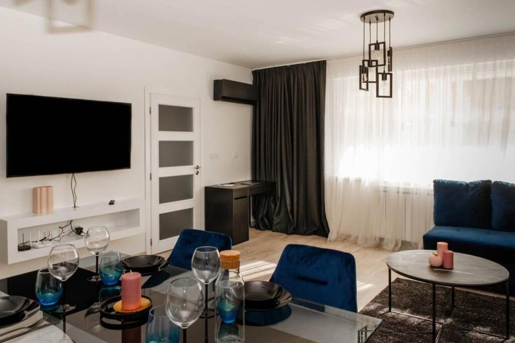 Super Luxurious & Spacious Designer Apartment. สตาราซาโกรา ภายนอก รูปภาพ